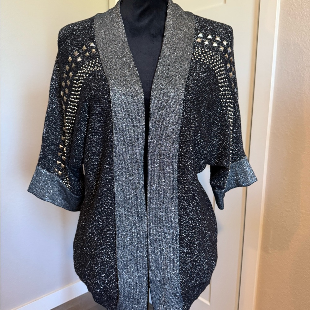 Buckle Women's Black and Silver Open-Front Cardigan